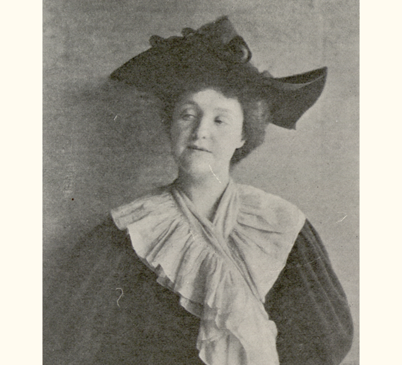 1900 Forty-fifth Annual Exhibition of the Royal Photographic Society